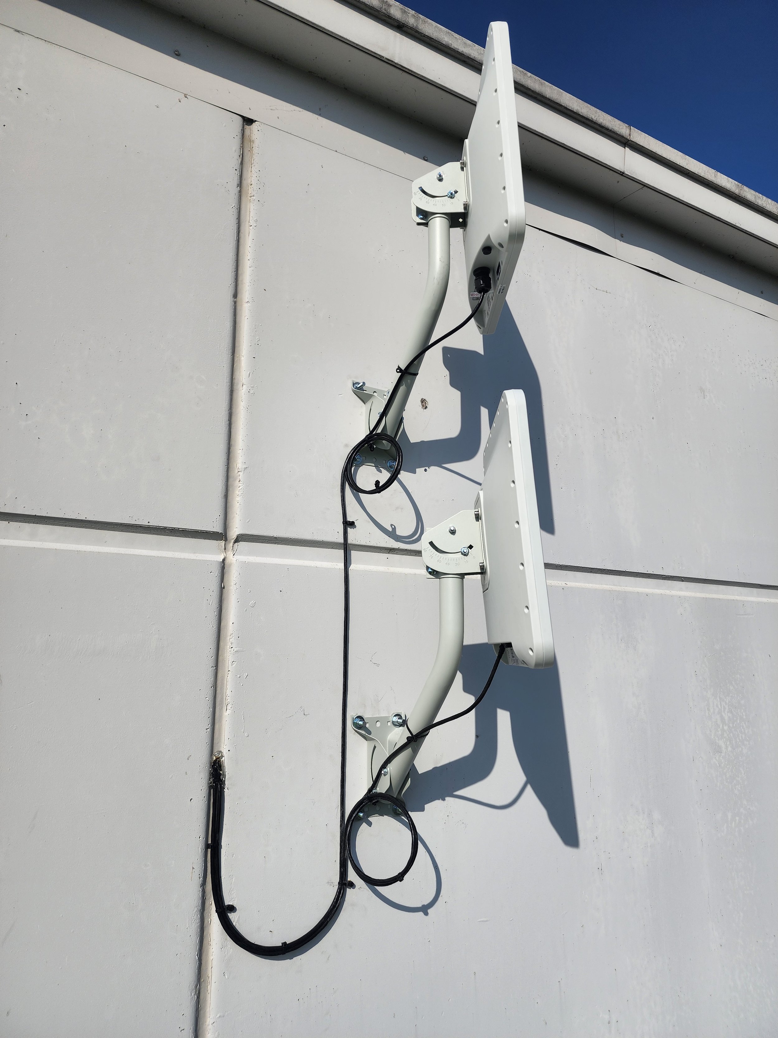 NextGen outdoor wireless installation connecting equipment beyond a building